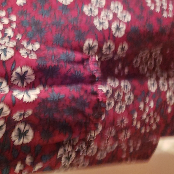 Women's wrap around dress. - Picture 3 of 7